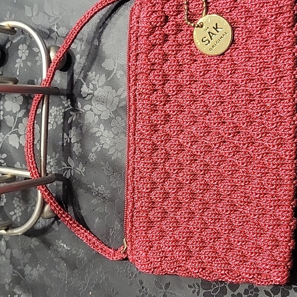 The Sack Original wristlet red crochet